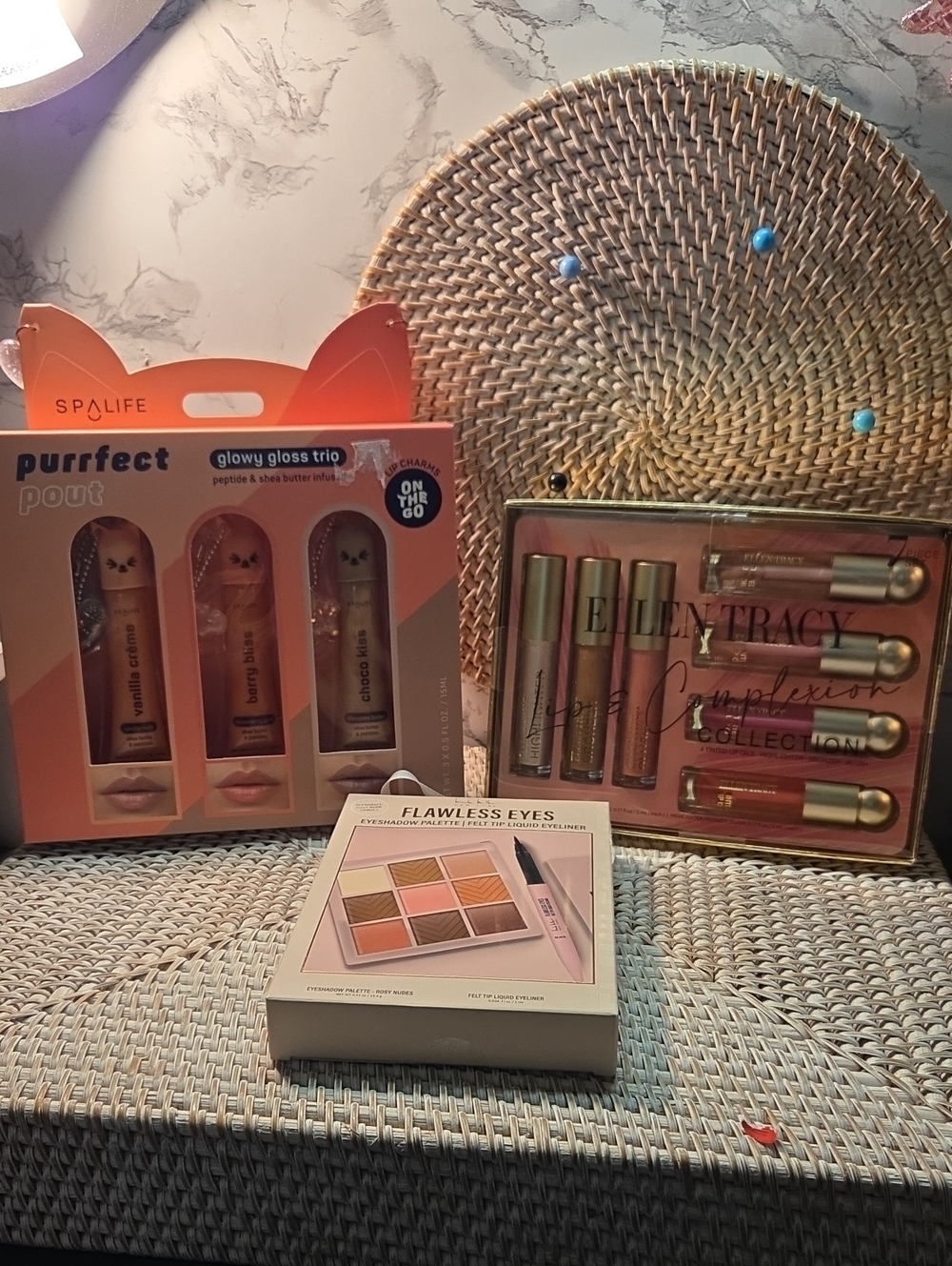 3 Piece Box Set Alife Purrfect Pout Glowy Gloss Trio - Peach, Nude, Coral Shades